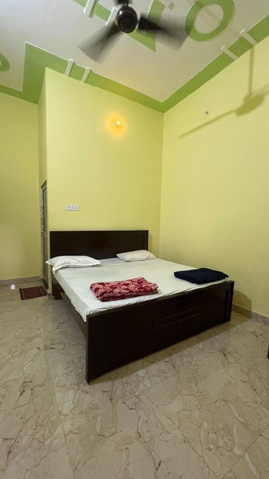 Hotel Vijay Palace Ayodhya Extérieur photo